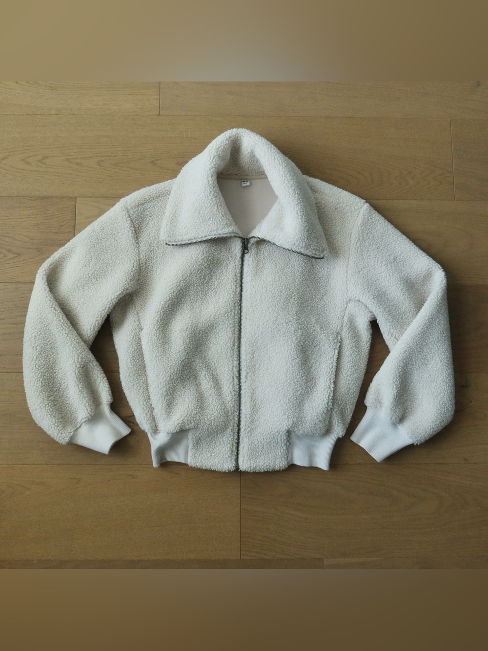 Uniqlo Cream Sherpa Zip Jacket